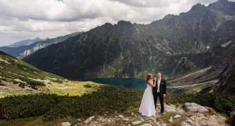 Sesja ślubna w Tatrach – pomysł na plener ślubny w górach